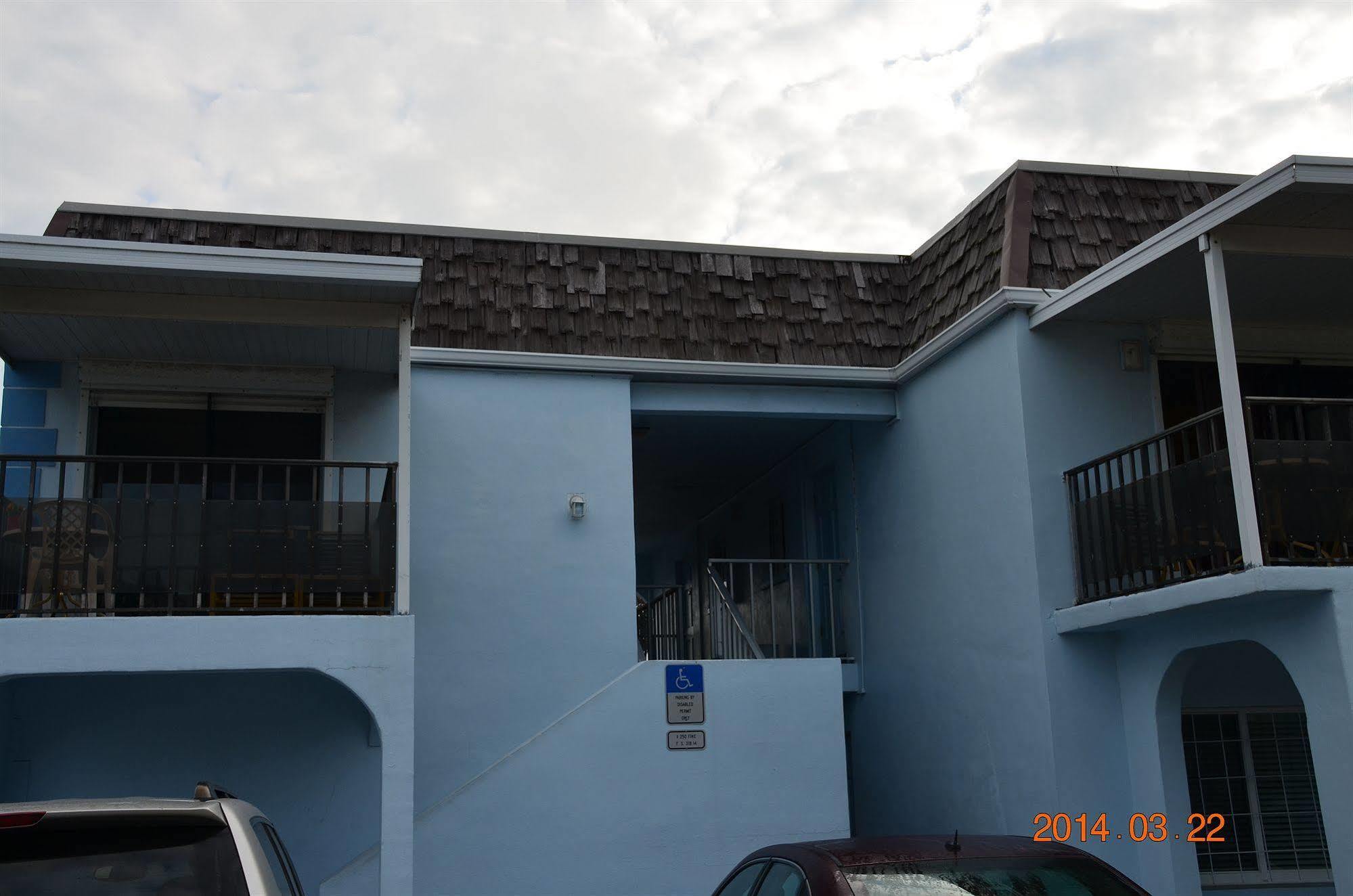 Twins Inn & Apartments St. Pete Beach Luaran gambar